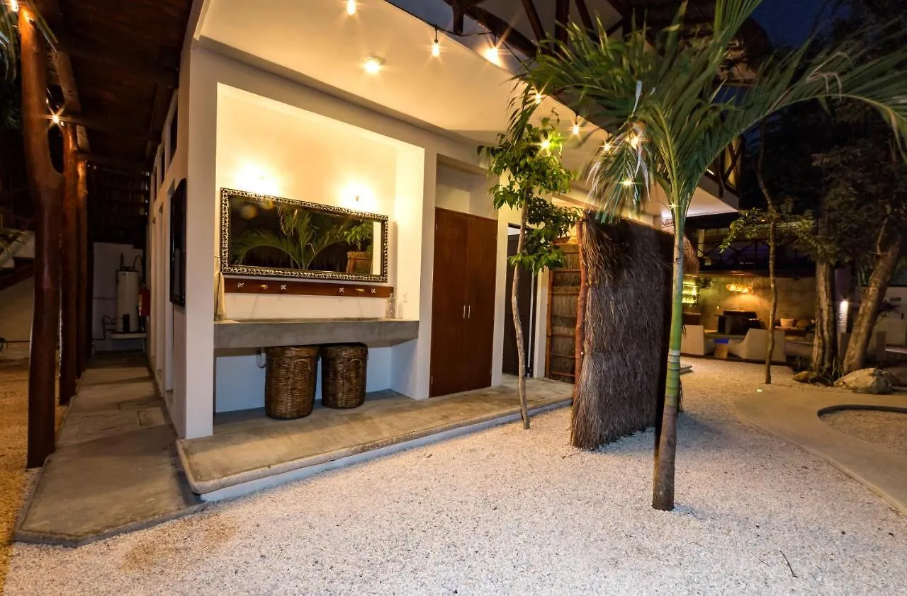 Hostal Albergue Mimosa Tulum